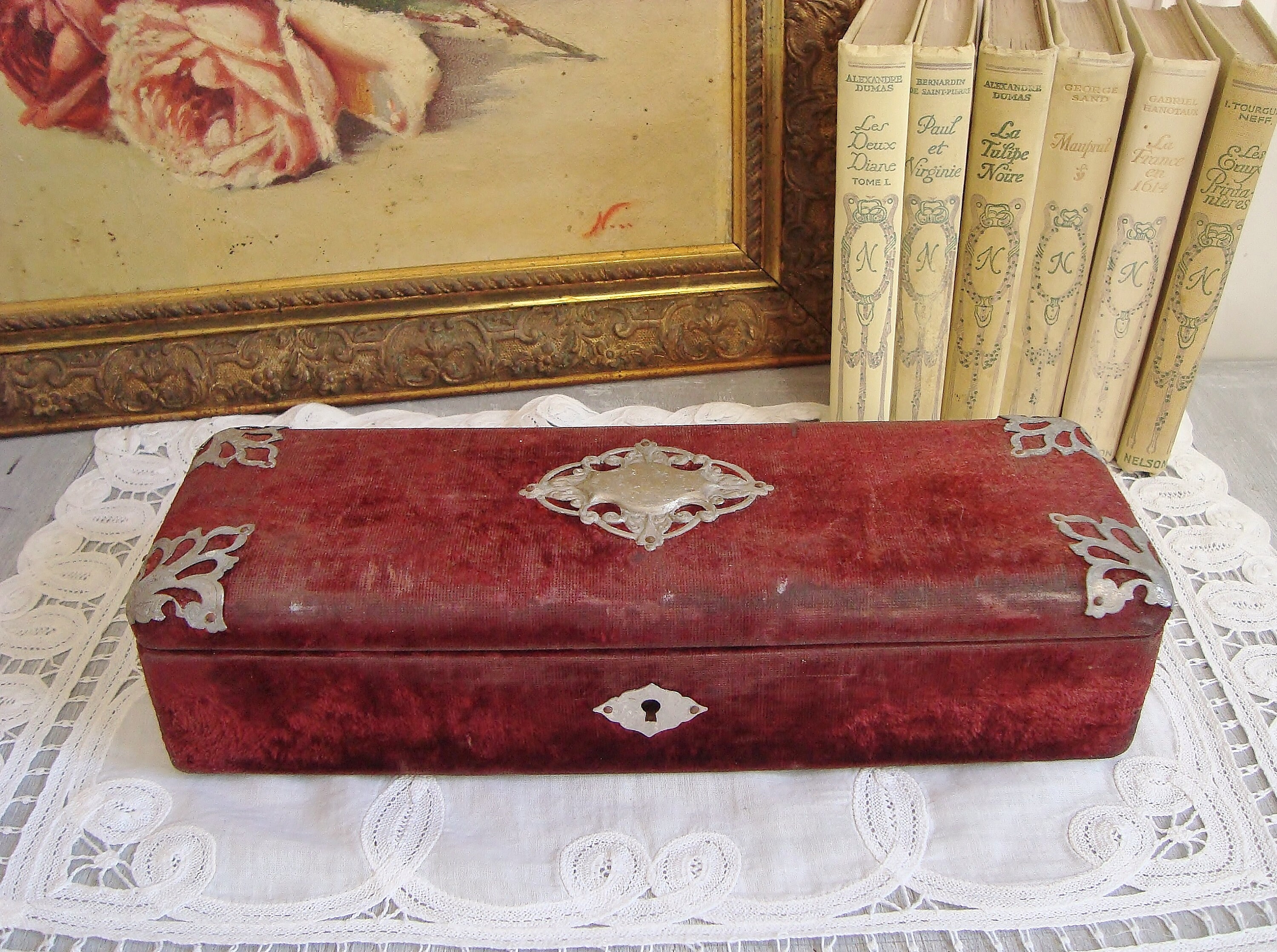 Boîte à Gants Ancien en Velours Rouge Intérieur Soie