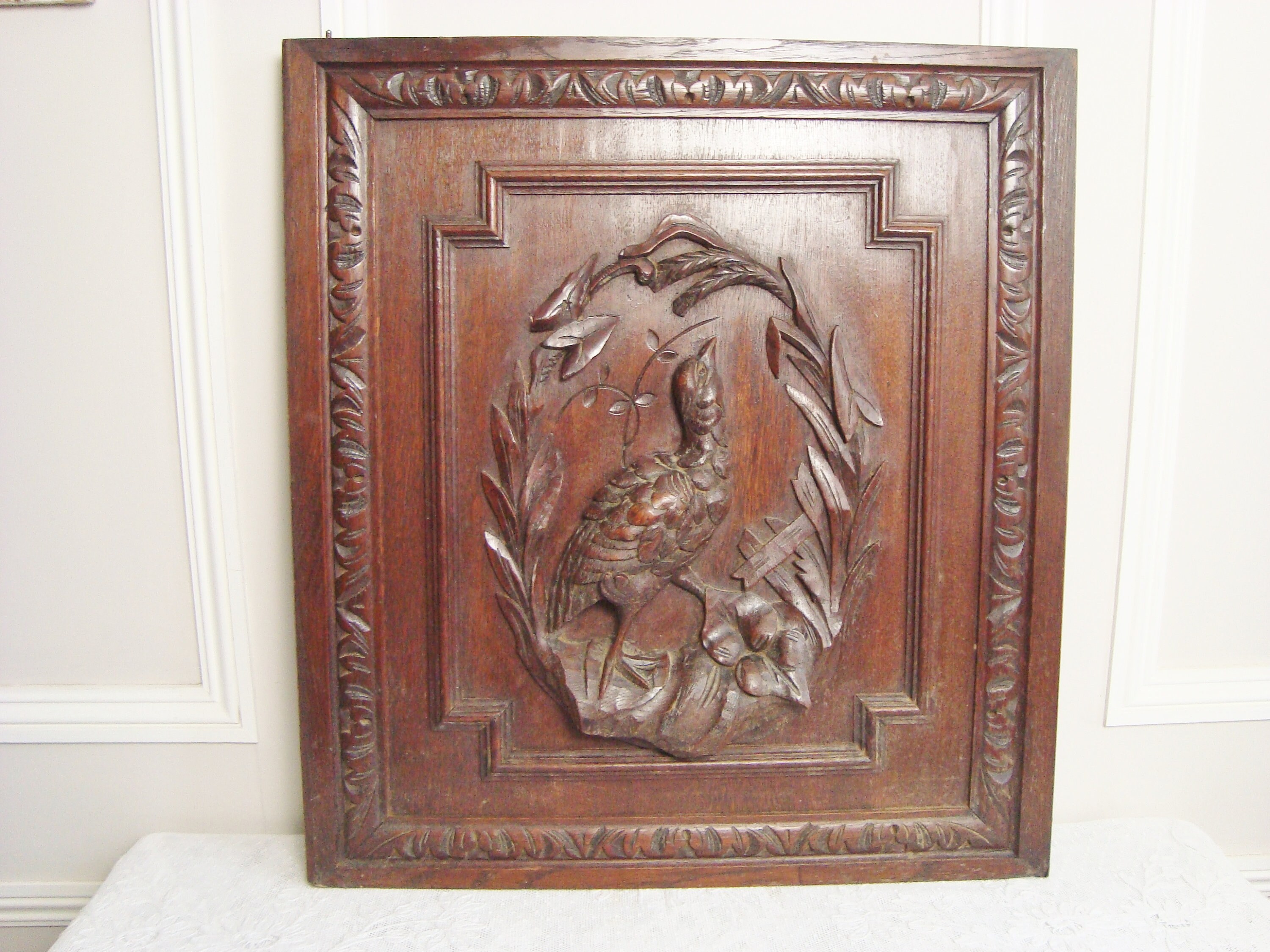 Belle Porte de Meuble Ancien avec Faisan Oiseau Sculpté Vers 1890