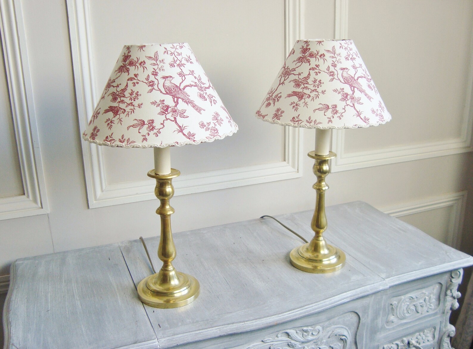 Pair Vintage French Table Lamps With Handmade Toile De Jouy Etsy