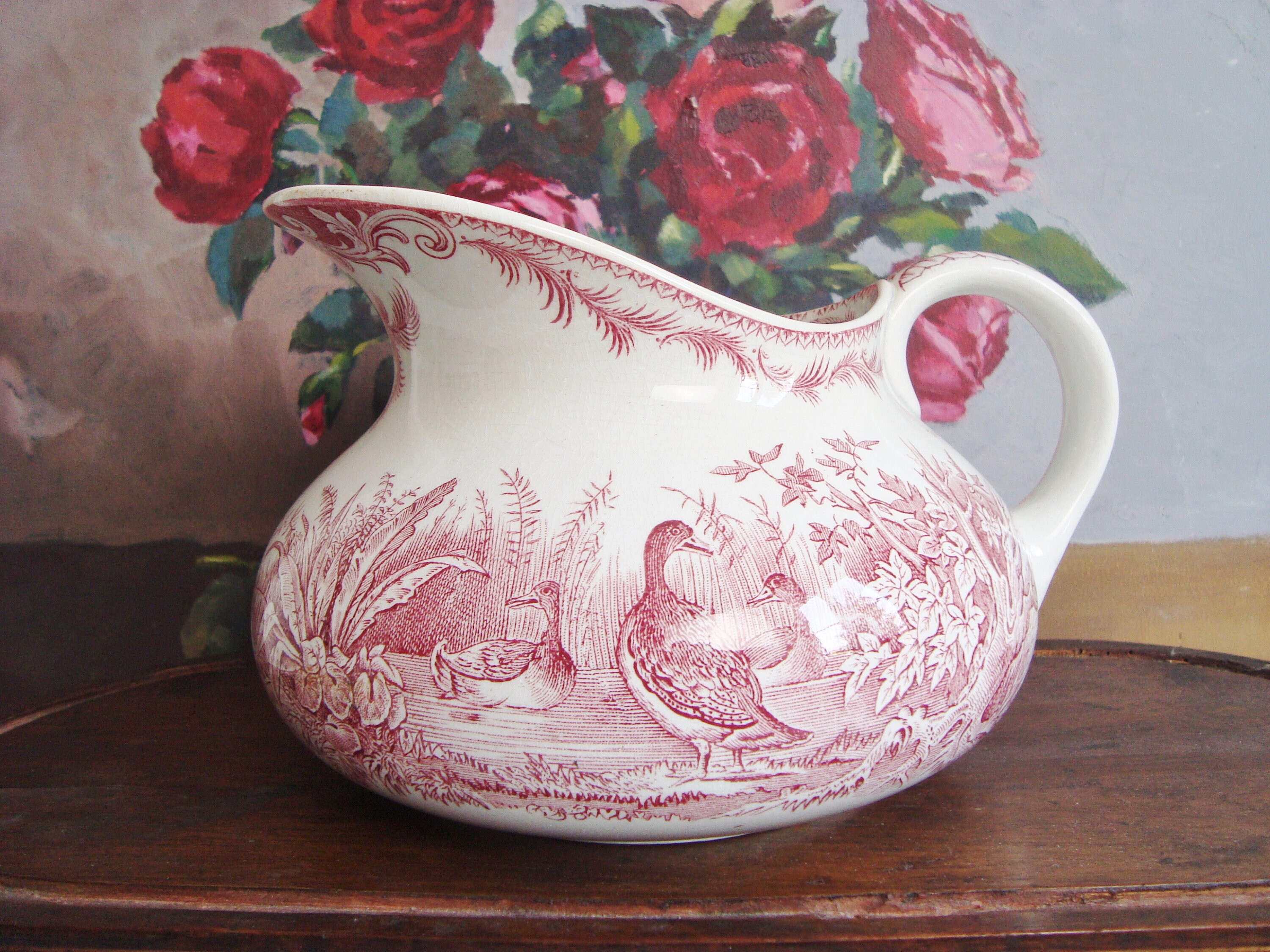 Broc Ancien en Céramique avec Motifs de Canards