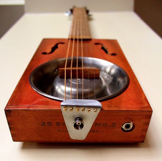 Dog bowl resonator guitar outlet