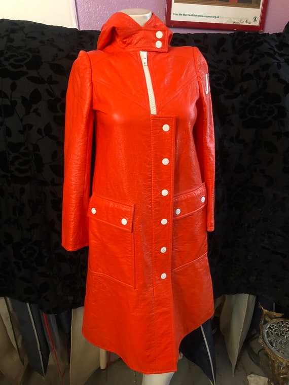 1970s Courrèges Hooded Long Orange Uniform Coat for UTA - Etsy