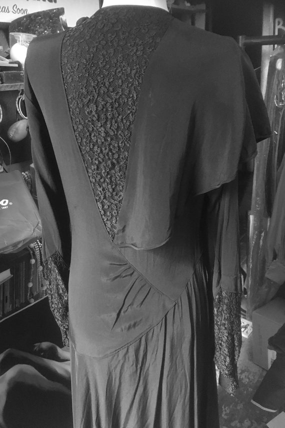 Lovely Vintage 1940s long black dress, attached "… - image 10