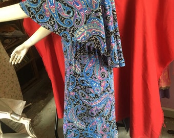 Vintage Paisley Jersey Long Hippie Festival Party Dress with Cape covering Naked Back