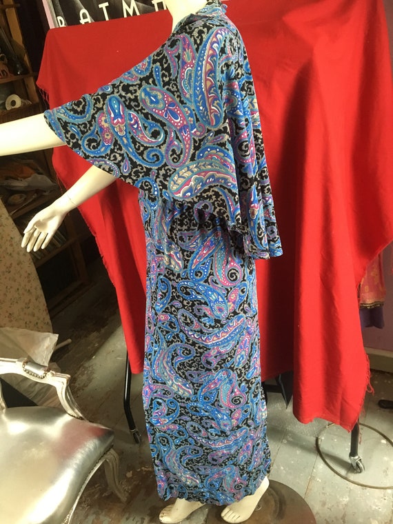 Vintage Paisley Jersey Long Hippie Festival Party Dress with Cape covering Naked Back