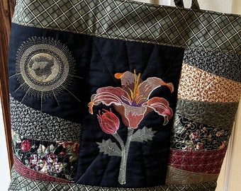 Midnight Lily in the hoop tote bag 5x7, 6x10 and 8x12