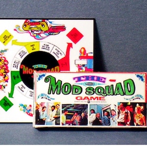 Mod Squad Game 1968 - Dollhouse Miniature  - 1:12 scale - Dollhouse accessory - Game Box and Game Board - 1960s mod Dollhouse game toy