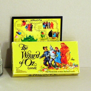 The Wizard of Oz Game 1974 - Dollhouse Miniature  1:12  Dollhouse Accessory - Game box & game board 1970s Dollhouse Wizard of Oz Game