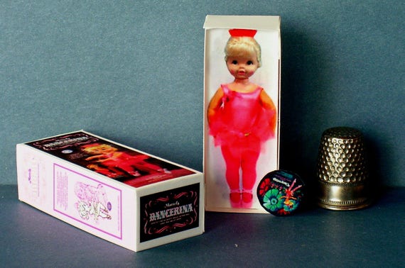 dancerina doll in box