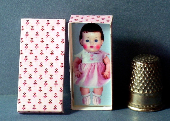 Doll House Miniatures Black Handbag Doll Accessory 1.12th Scale Bag 