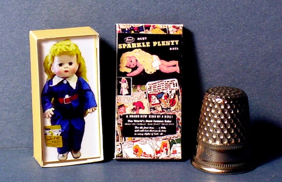 Miniature dollhouse Sesame Street Big Bird book Barbie 1//12 Scale accessories