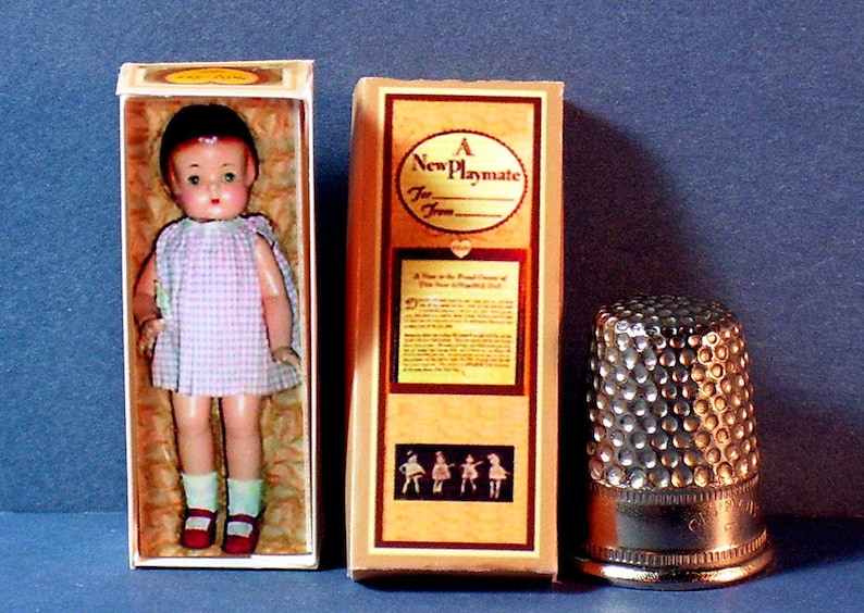 dancerina doll in box