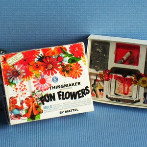 Fun Flowers Thingmaker Toy Box - Dollhouse Miniature - 1:12 Scale ...