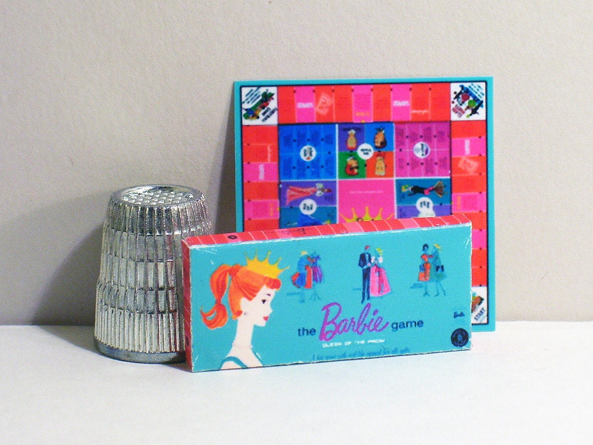 Barbie Queen of the Prom Game - Dollhouse Miniature 1:12