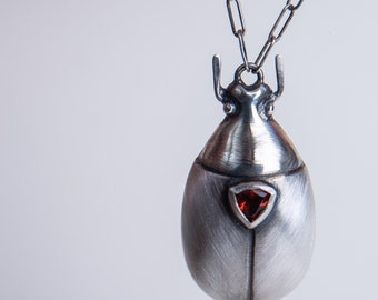 Silver Hollow Form Beetle with Mexican Fire Opal