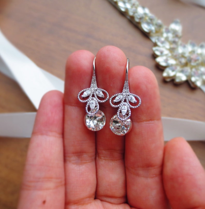 Clover leaf crystal drop earrings image 2