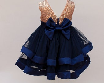gold and navy blue outfits