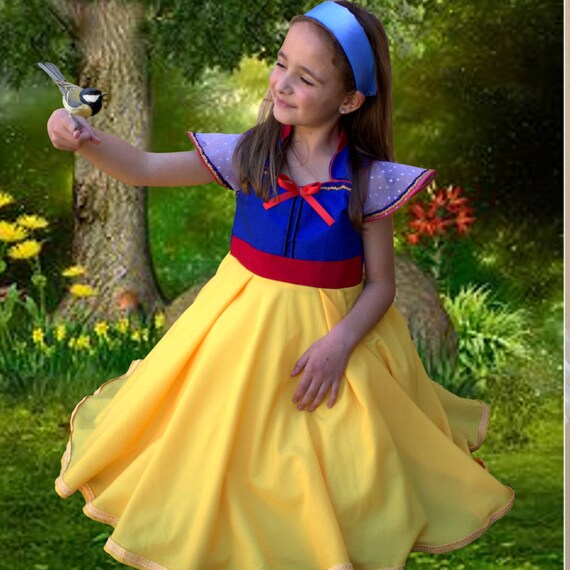 2t snow white costume