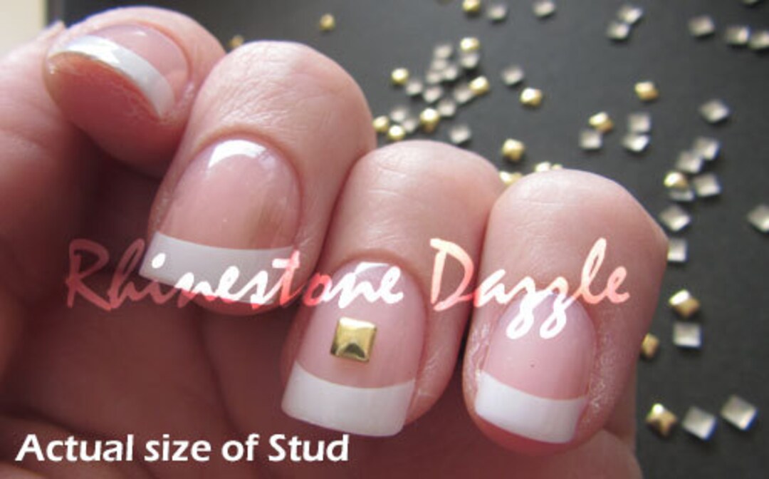 038 Handmade Nude with Rhinestones & Gold Glitter Line Nails Art Desig –  Made My Nail