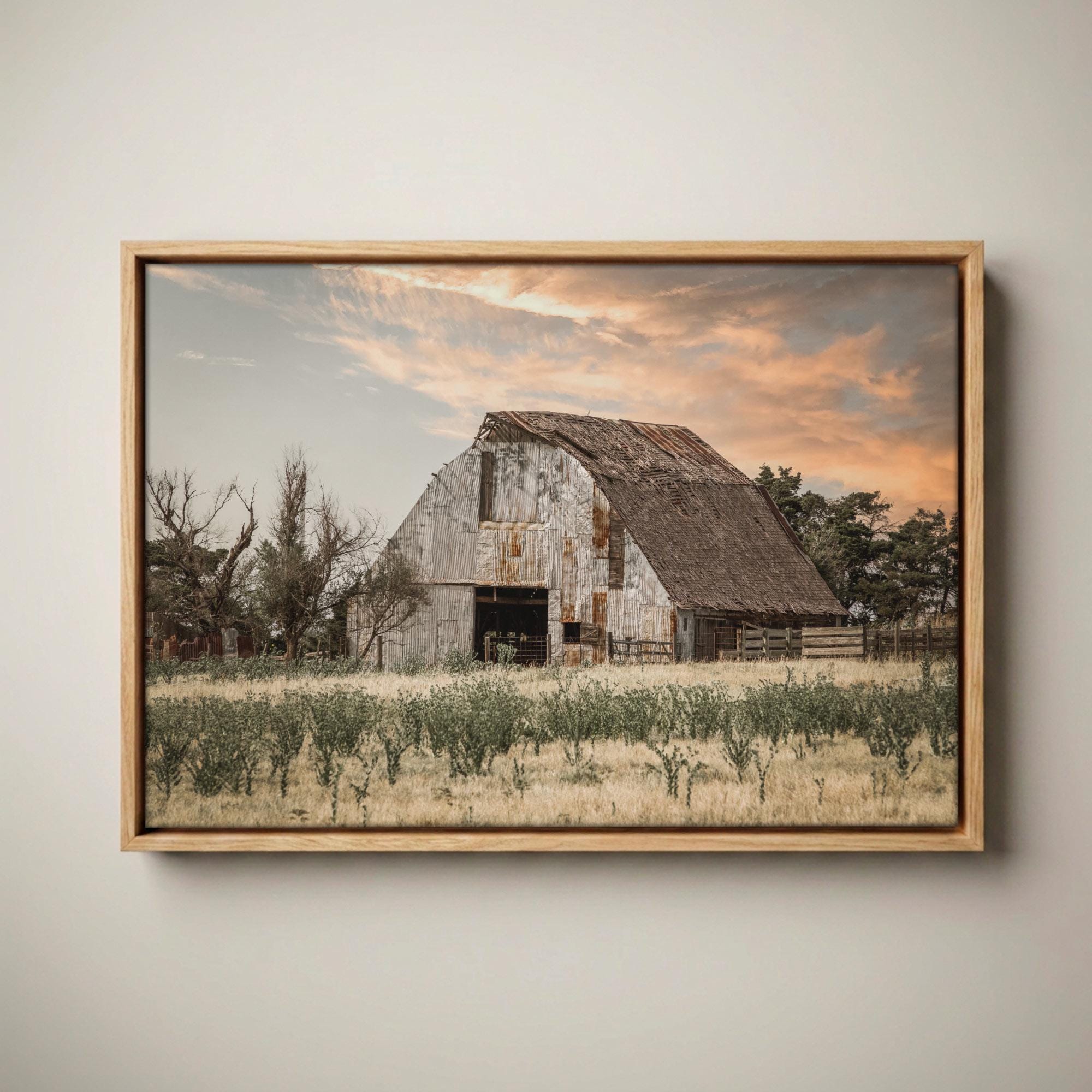 SALE!! アントステラ ANTIQUE BARN フレーム付きアート Old Barn Canvas Wall Art - Original Farm Photography - Rustic