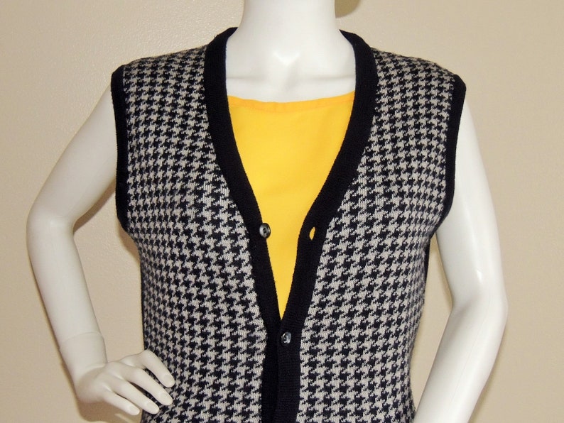 Soft Knit Waistcoat Vintage Houndstooth Vest Slim Buttoned Spring Winter Fall Vest Navy Blue and Gray Sleeveless Top Sweater Vest