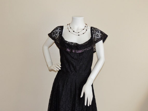 Vintage Victorian Dress, Black Lace Fit & Flare G… - image 2