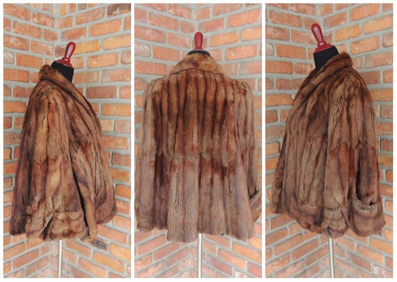 1960's Genuine Fur Cape, Monogrammed V.D. Fur Bol… - image 2