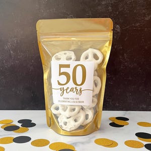 Anniversary Party Favor Bags - 20th, 25th, 30th, 40th, 50th Wedding Anniversary Candy, Treat, Popcorn Bags  // Stand Up Zip Pouch Bags