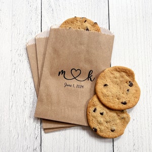 GREASE RESISTANT Wedding Favor Bags for Guests - Cookie Bags, Candy Bags, Dessert Bags, Donut Bags - Engagement Party Favors - KRAFT Brown