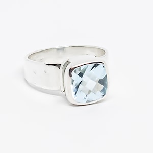 Anillo de topacio azul * Plata esterlina * Cuadrado * Azul * Llamativo * Banda * Joyería * Regalo para ella * Talla de anillo 9 * Talla de anillo 10