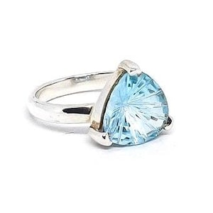 Aquamarine ring set in sterling silver 925. size - 6, 7, 8, 9, Natural authentic concave faceted aquamarine stone.