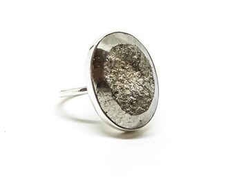 Natural Pyrite ring, Sterling Silver, Pyrite, Gold, Oval, Gemstone, Ring size 7, Jewelry, Druzy, Women, Gift, Protection