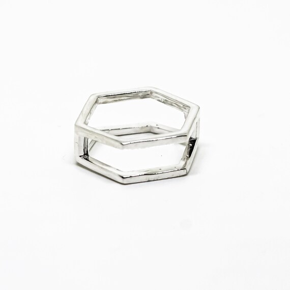 NUT fine stacking ring Sterling silver facetted.