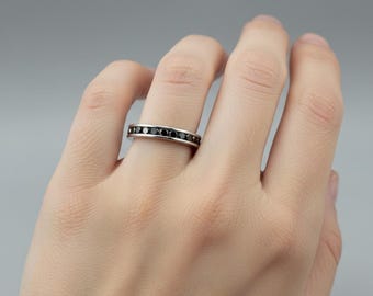 Bague d'éternité en argent sterling 925 avec spinelle noir