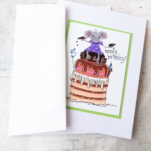 Linda tarjeta de cumpleaños de ratón, tarjetas para cumpleaños, linda tarjeta de felicitación, tarjetas de ratón, tarjeta de números, tarjetas de animales, juegos de palabras con animales, tarjetas en blanco, cupcakes