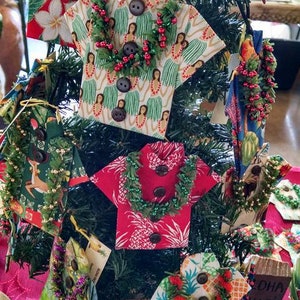 Hawaiian Origami Shirt Ornament
