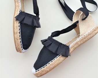 Flat shoes for girl: Lace-up Espadrilles - SATIN TRIM - made in Spain - www.mumicospain.com