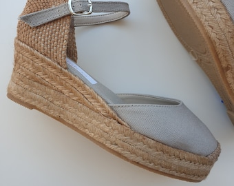 ESPADRILLES WEDGES PLATFORM - Ankle strap espadrille low wedges with platform - taupe canvas - made in Spain - organic sustainable fashion