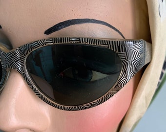 Vintage 1950s Black & White Hatched Sunglasses