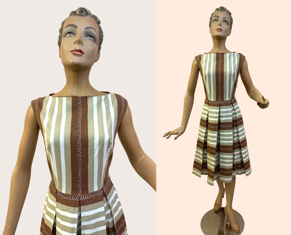 1950s Brown Linen Cotton Sleeveless Handmade Swing