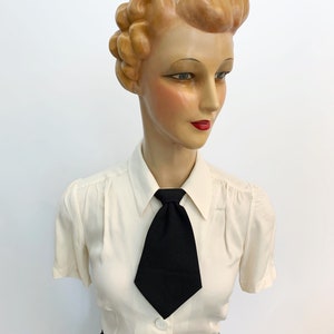 Cravate style années 1930/1940 Cravate femme Black