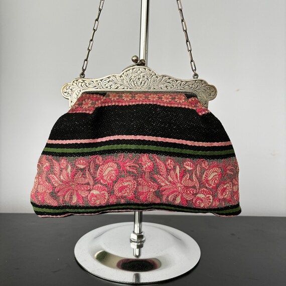 1920s/30s Pink and Green Embroidered Alpacca Purse - image 2
