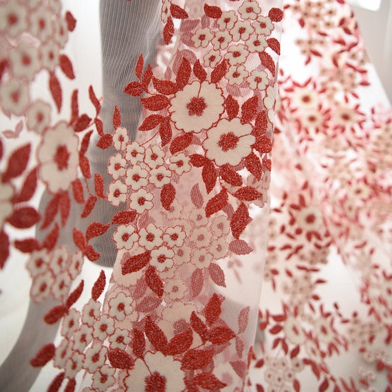 Tissu rouge fleur mouture mariage fleur broderie dentelle gaze mariage mouture dentelle élégant 53 pouces de largeur pour robe robe vendu par yard 362c47 Tissu rouge fleur mouture mariage fleur broderie dentelle gaze mariage mouture dentelle élégant 53 pouces de largeur pour robe robe vendu par yard 362c47