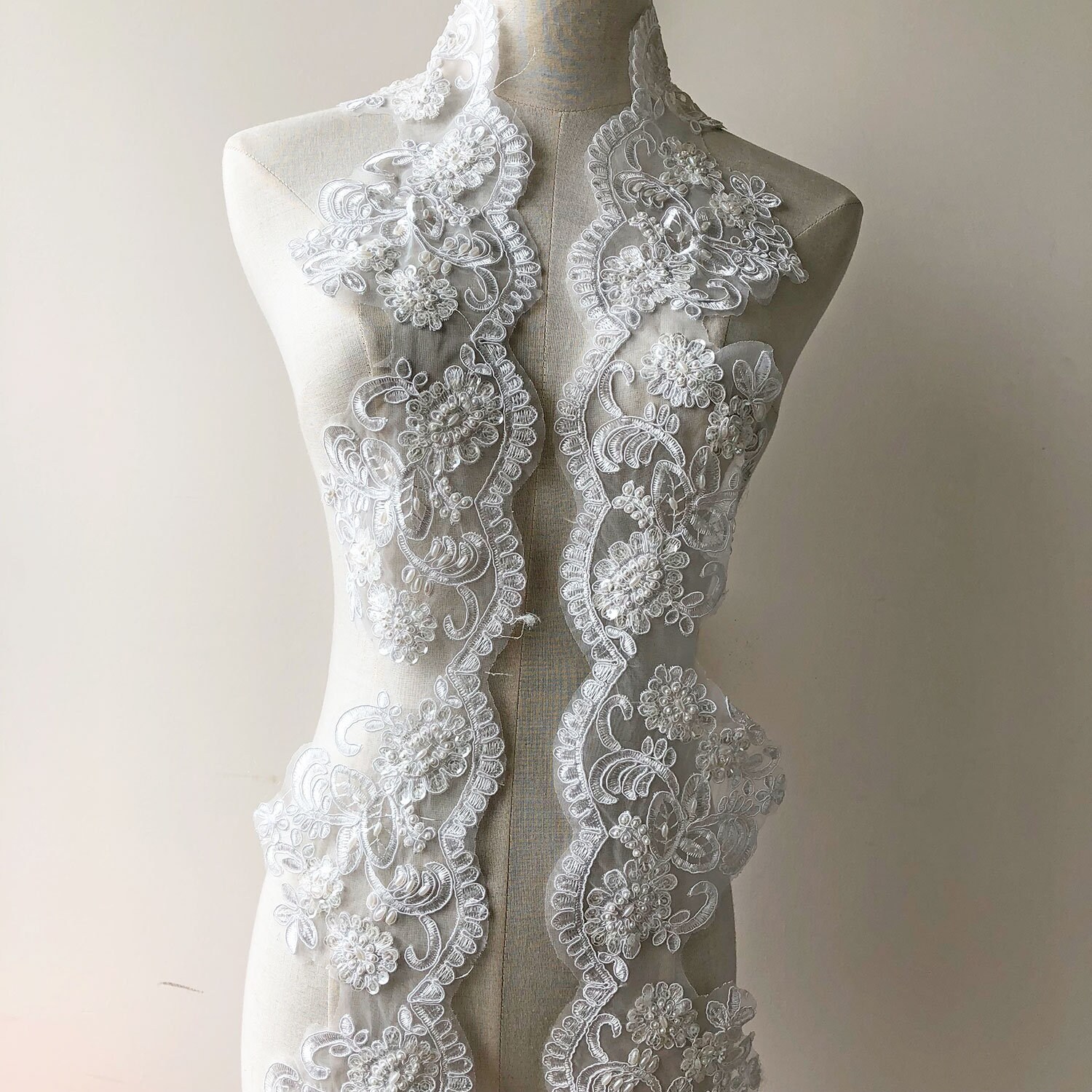 1Yard Floral Scalloped Lace Mesh Trim Ribbon Dress Sewing Craft Embroidery