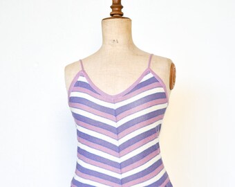 crochet maxi dress purple pink French vintage sleeveless v neck lined skirt female adult size 40 S/M