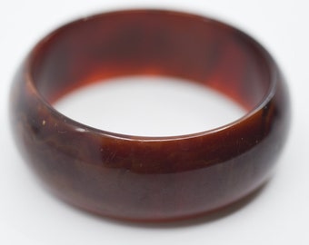 vintage bakelite chunky bangle dark burnt orange marbled French vintage early plastic positive test 52g collectible jewellery c.1950s