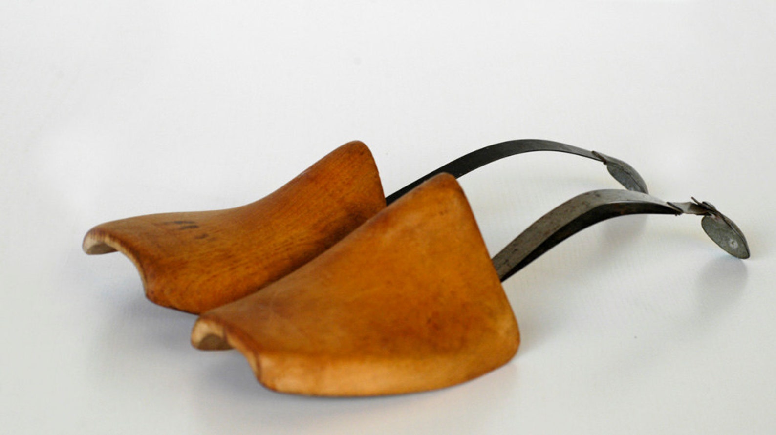 Wood Shoe Trees French Vintage Wooden Shoe Form Matching Pair Etsy