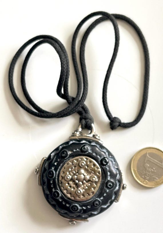 Collier Fantaisie Rétro Vintage - Gros Pendentif Original - Bijou Ancien Occasion France