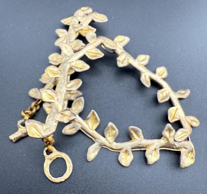 nature inspired choker necklace French vintage costume fashion jewellery gold tone metal link branch leaf collier signed LOOLA PARIS 1980s