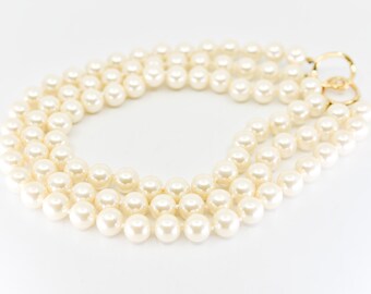 chunky faux pearl 3 strand bib necklace vintage wedding statement beaded jewellery gold clasp for the bride Barbara Bush style 1980s 200g